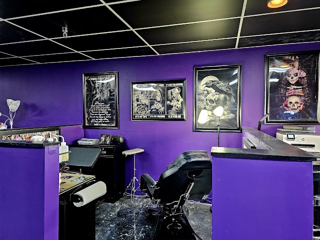 West Coast Tattoo & Body Piercing photo 2