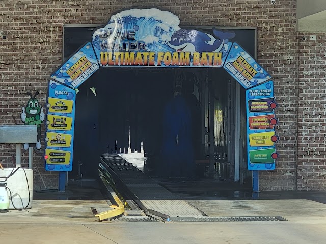 Whistle Express Car Wash photo 2